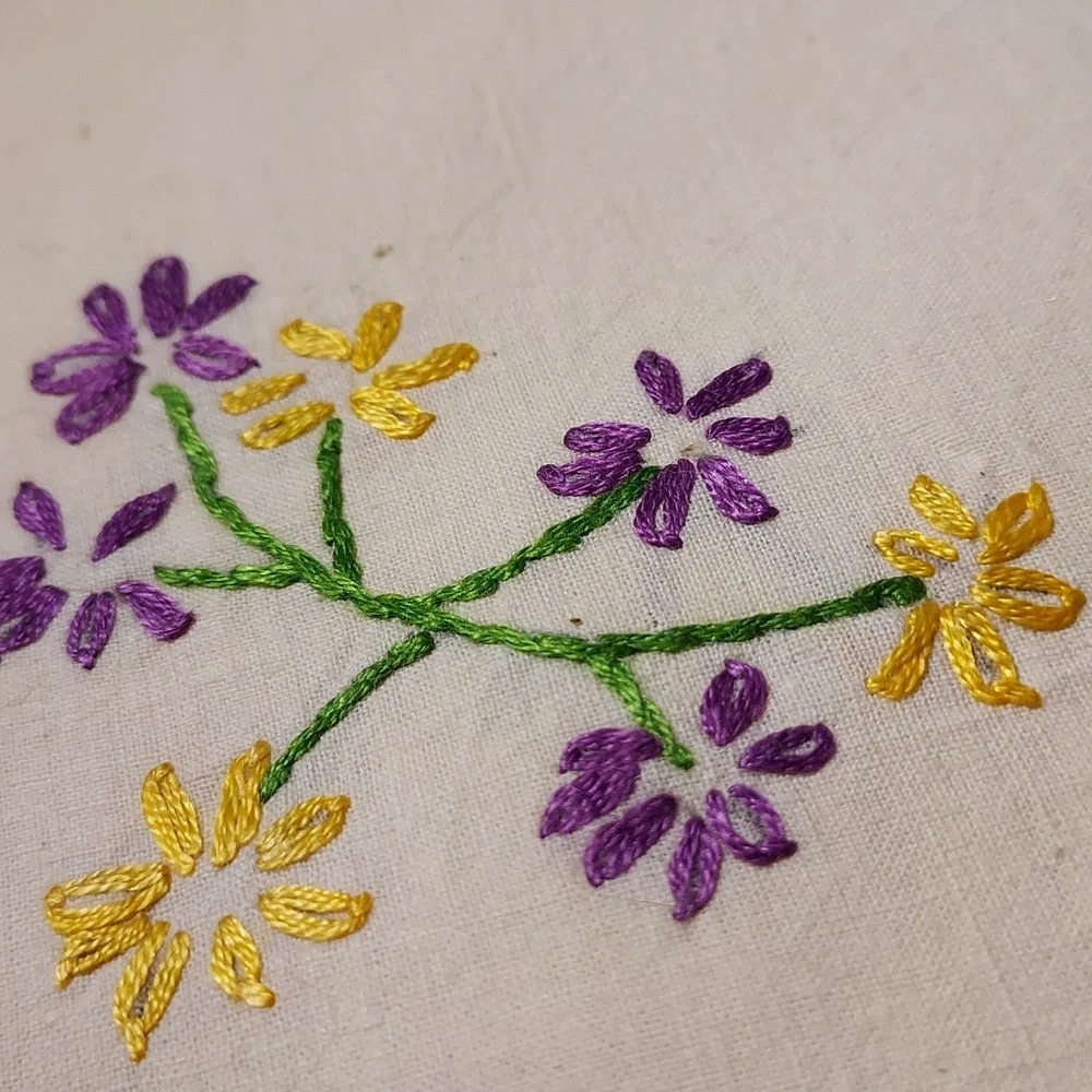 Handmade Embroidered Flowers Napkins Table Doily Arm Chair Covers